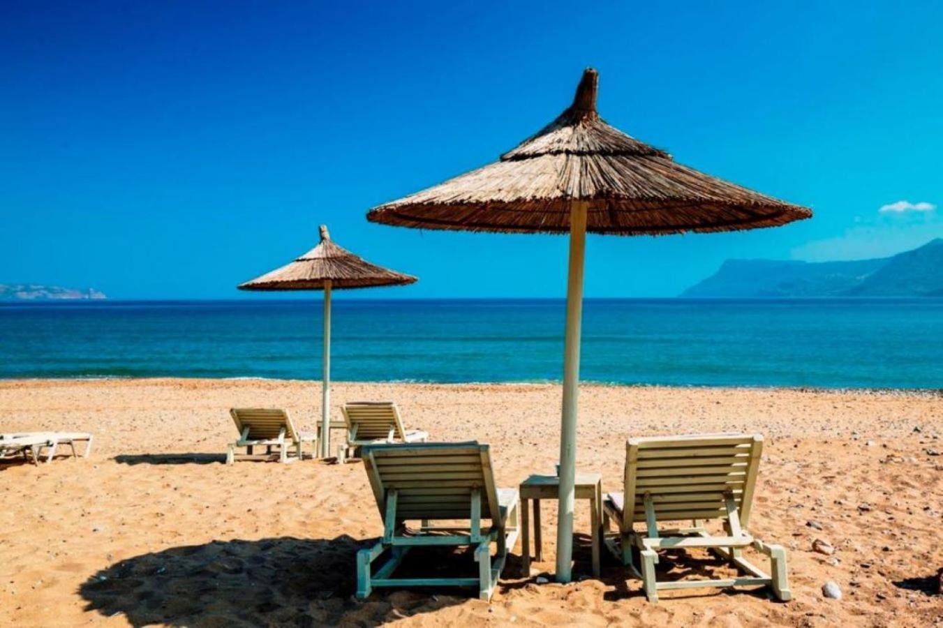 Villa Antonousa - Private Pool Oasis Kera  ภายนอก รูปภาพ